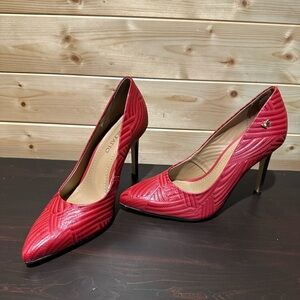 BNWOT Verofatto Brazilian footwear red pumps in size 34